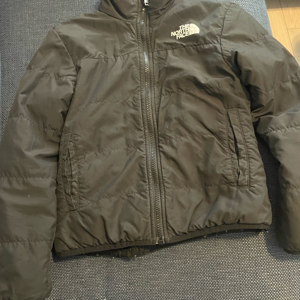The North Face Kids' (Girls) Black Puffer Jacket